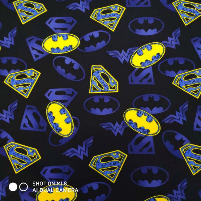 Bandai Batman Anime 100 Tessut - Sewing Textiles recensione e prezzo