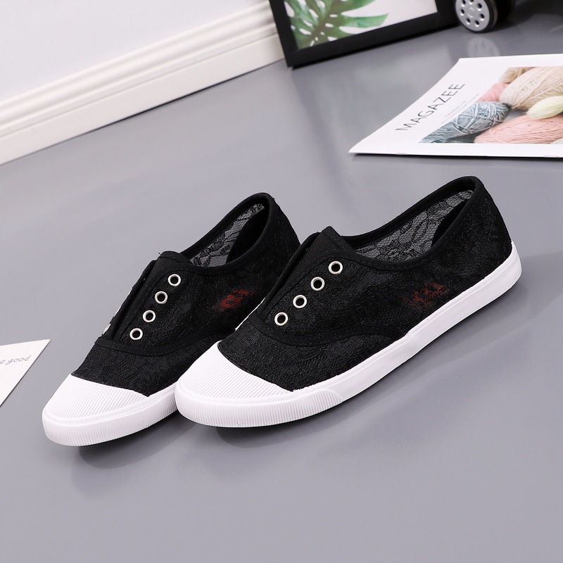 Scarpe di tela bianche in pizz - Sewing Garment recensione e prezzo