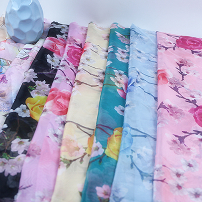 30D Butterfly Printed Chiffon  - Sewing By recensione e prezzo