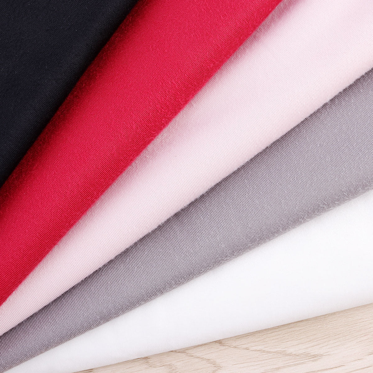 Tessuto in Flanella Nera Fai-d - Sewing Textiles recensione e prezzo